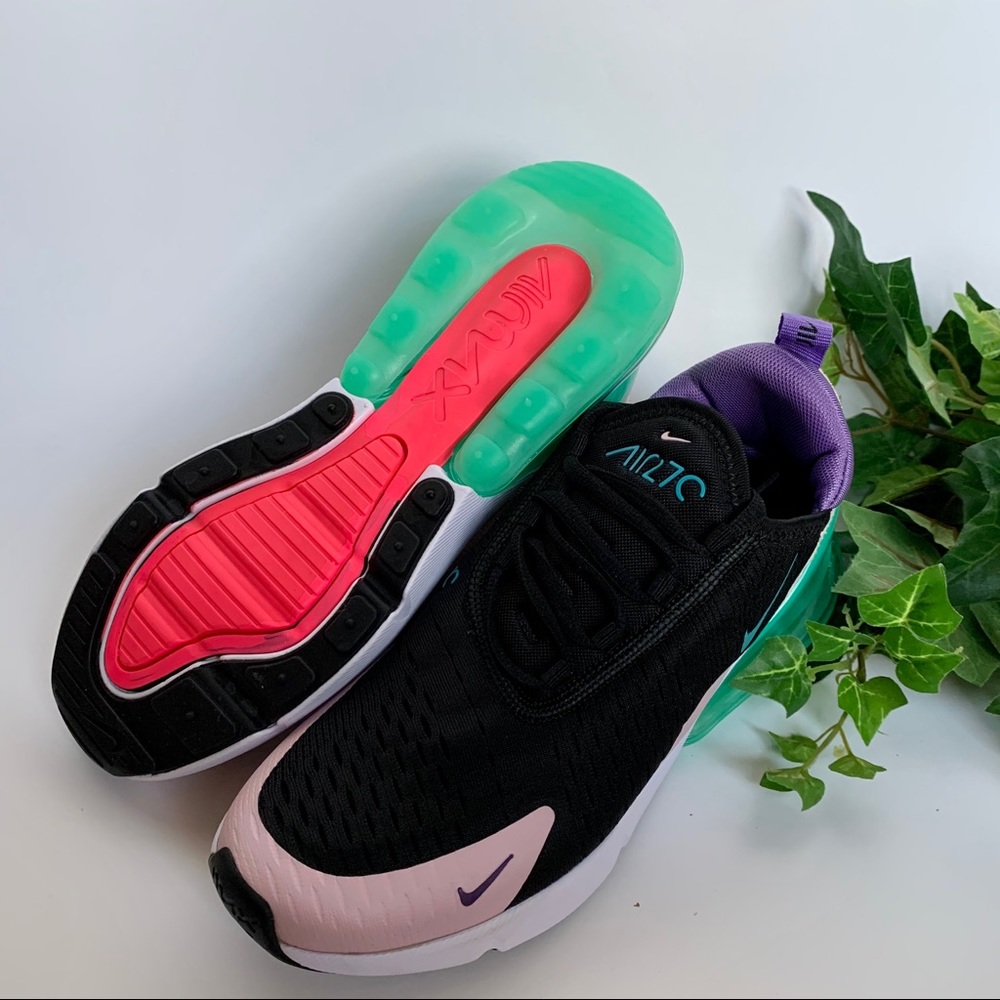 Nike Air Max 270 - Picture 5 of 7